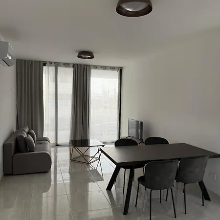 Holidays Apartamento Larnaca